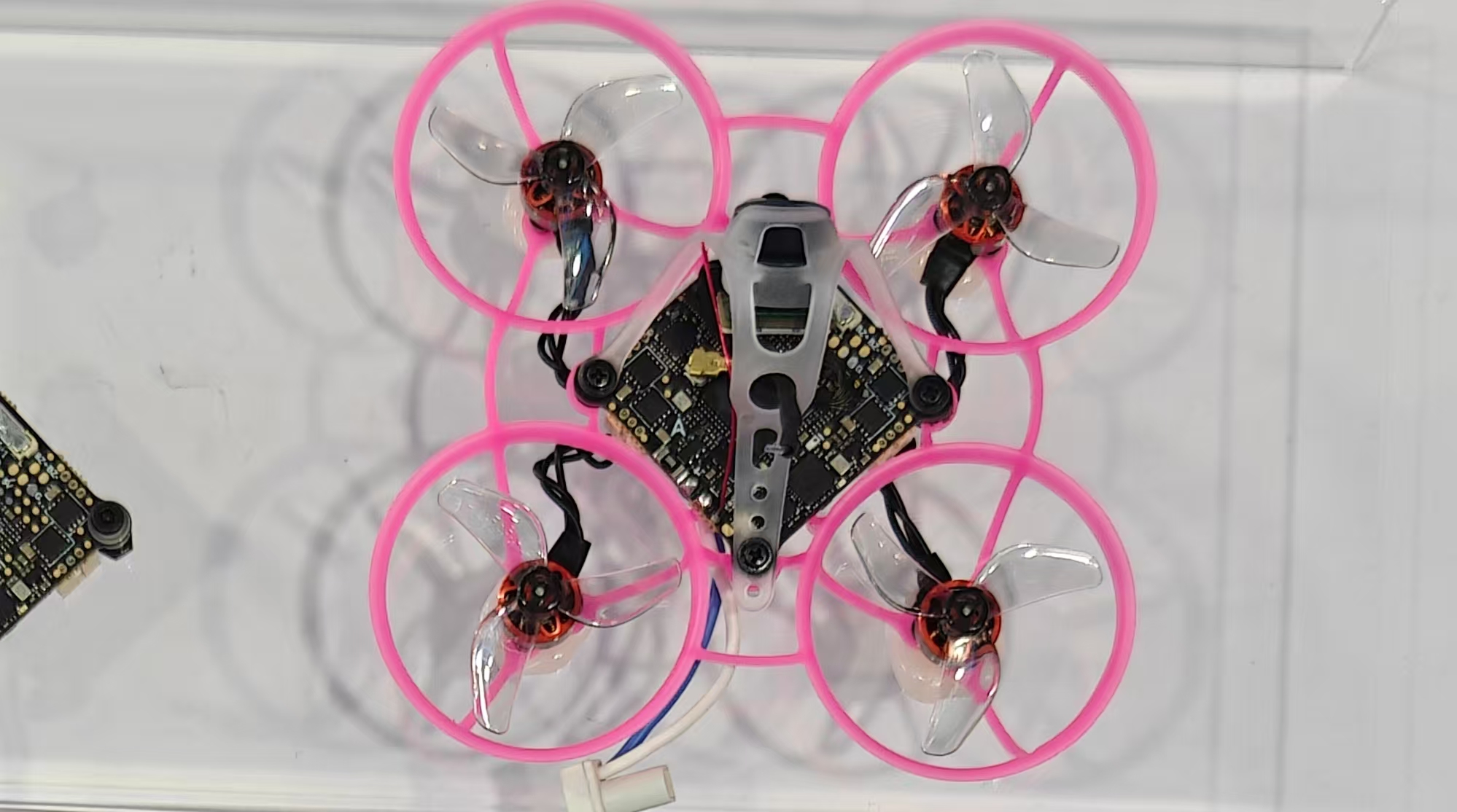 كيفية اختيار عدسة FPV منخفضة الإضاءة: F1.0 مقابل IR