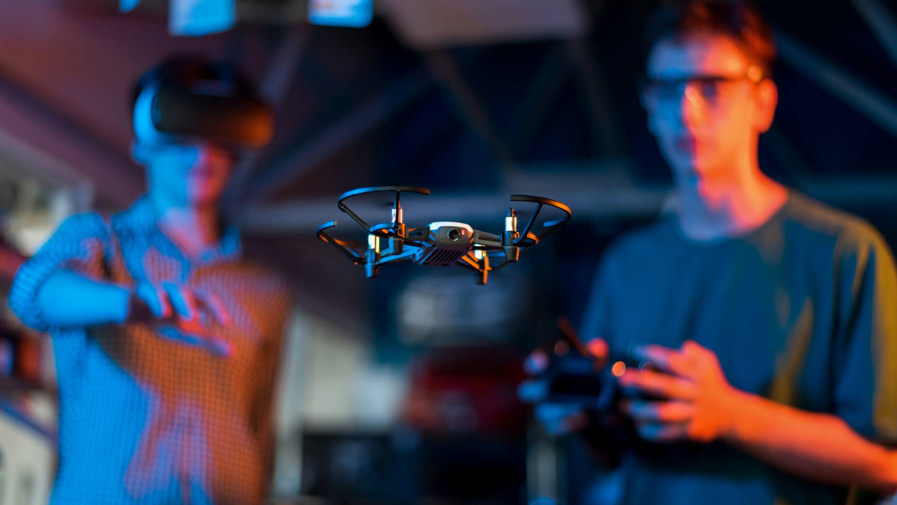 عدسة كاميرا FPV واسعة للغاية لتجربة سباق غامرة بدون طيار
